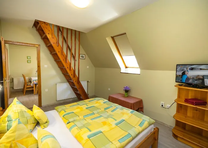 Cecey 아파트 에게르